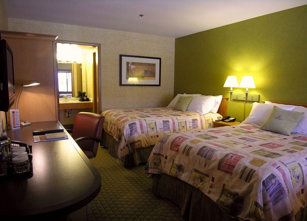 Pheasant Run Resort Saint Charles Buitenkant foto
